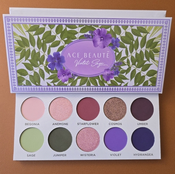 Ace Beaute Purple Pink Eyeshadow Palette - Picture 1 of 4